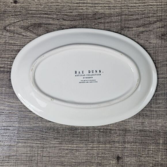 Rae Dunn Artisan Collection Oval‎ Christmas Appetizer Plate Set - Picture 3 of 9